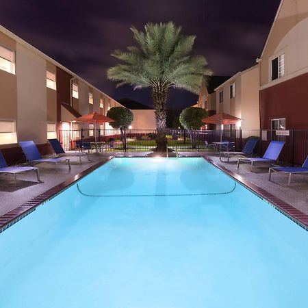 Towneplace Suites By Marriott Lake Jackson Clute Esterno foto